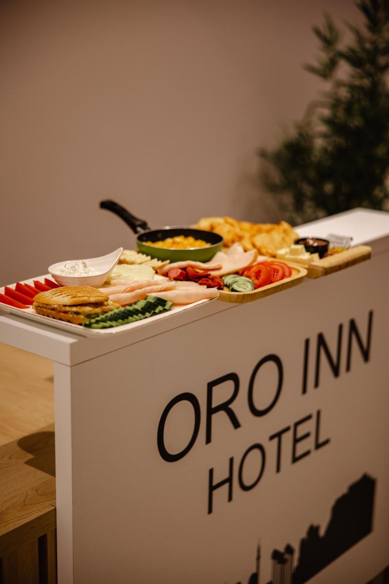 Oro Inn Hotel Shkodër エクステリア 写真